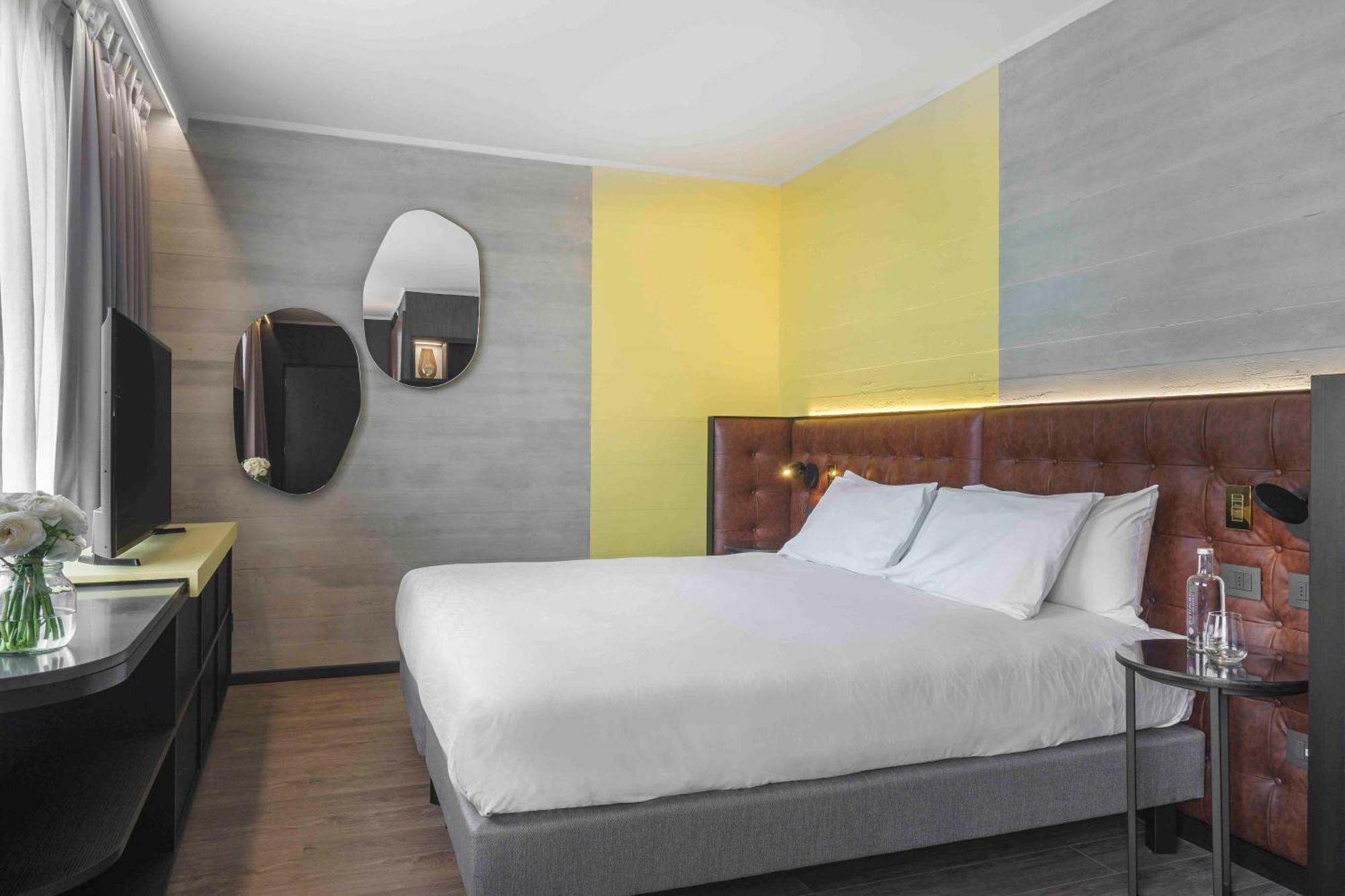 Pullman Santiago El Bosque Hotel Bagian luar foto A room at the hotel